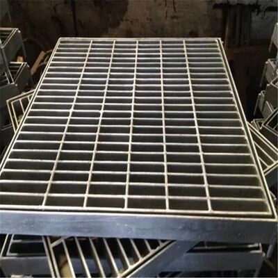 Hot DIP Galvanized 25x3 25x4 30x3 Bearing Bar Steel Grating for Industrial Flooring