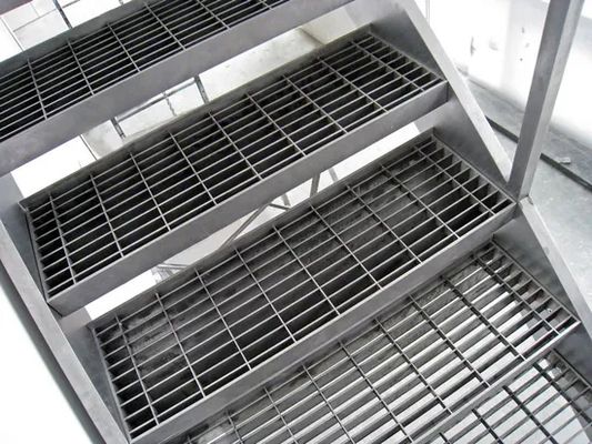 Hot DIP Galvanized Steel Stair Tread T325/30/100 and T255/30/100 Customizable Sizes for Welded Flat Bar Grating Stairs
