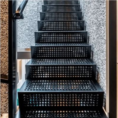 Hot DIP Galvanized Steel Stair Tread T325/30/100 and T255/30/100 Customizable Sizes for Welded Flat Bar Grating Stairs