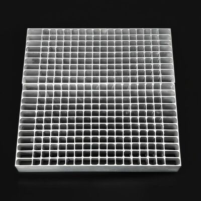 Тяжелая стальная решетка с прочным ребрами для подъездов и канализации