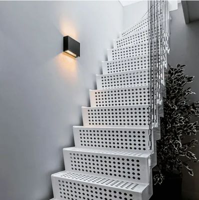 Corrosion Resistant Galvanized Steel Stair Treads with Easy Installation and Customizable Sizes